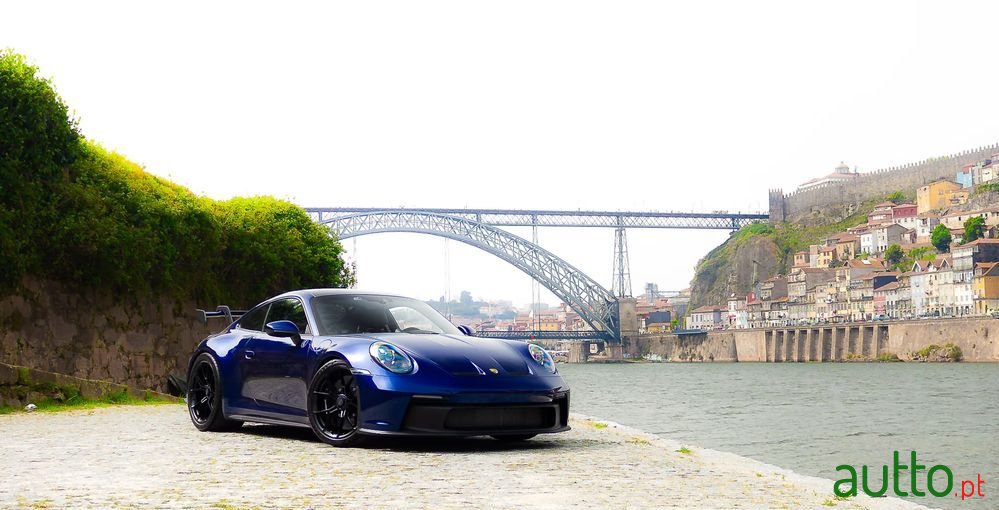 2023' Porsche 911 photo #1