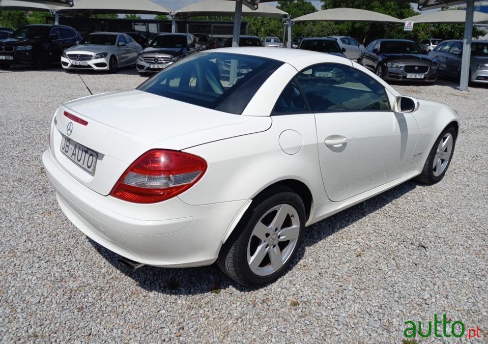 2005' Mercedes-Benz Slk-200 photo #4