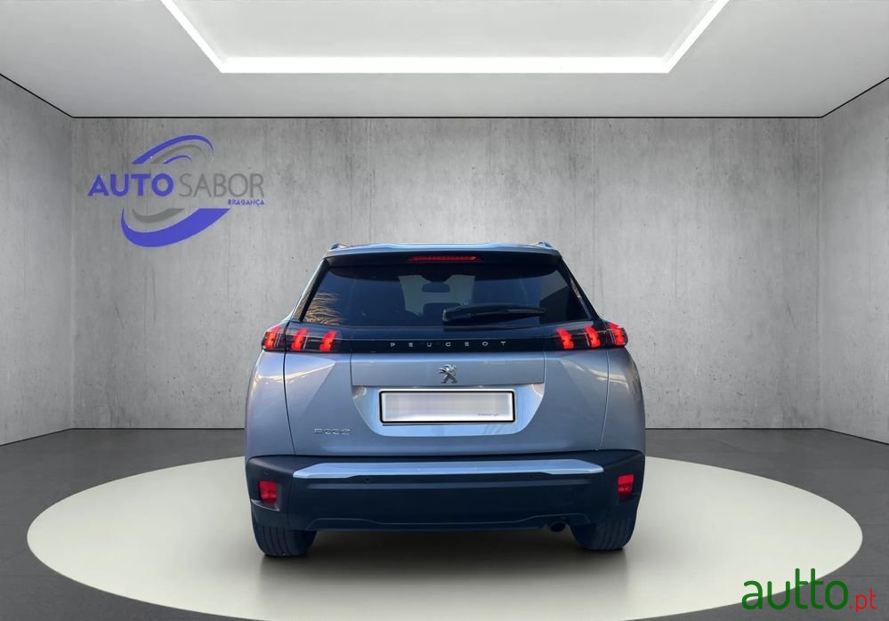 2022' Peugeot 2008 photo #4