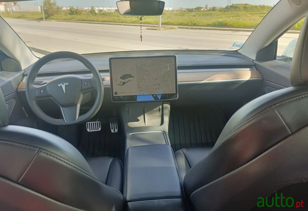 2021' Tesla Model 3 Tração Traseira photo #6