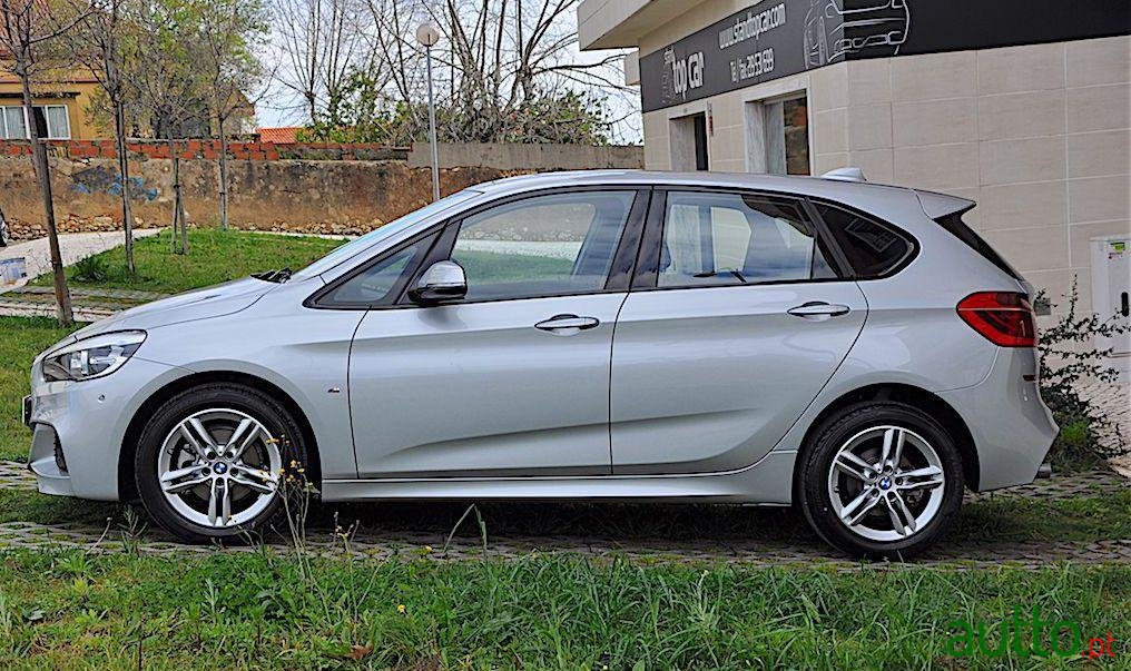 2015' BMW 216 Active-Tourer photo #1