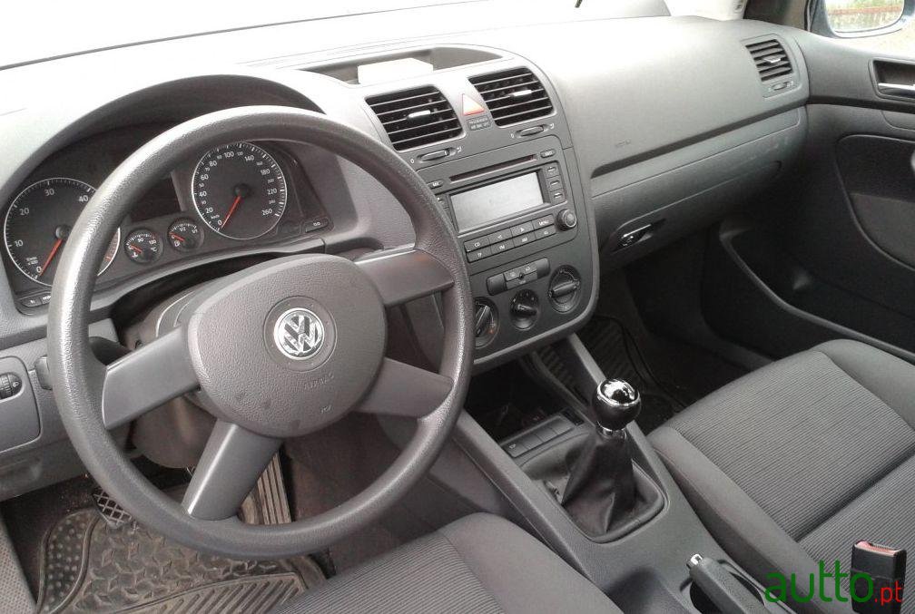 2005' Volkswagen Golf 1.9 TDi 6V Confortline photo #5