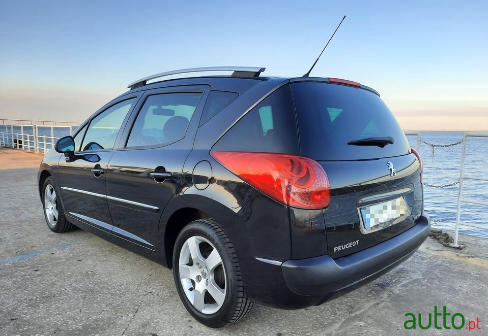 2012' Peugeot 207 Sw photo #6