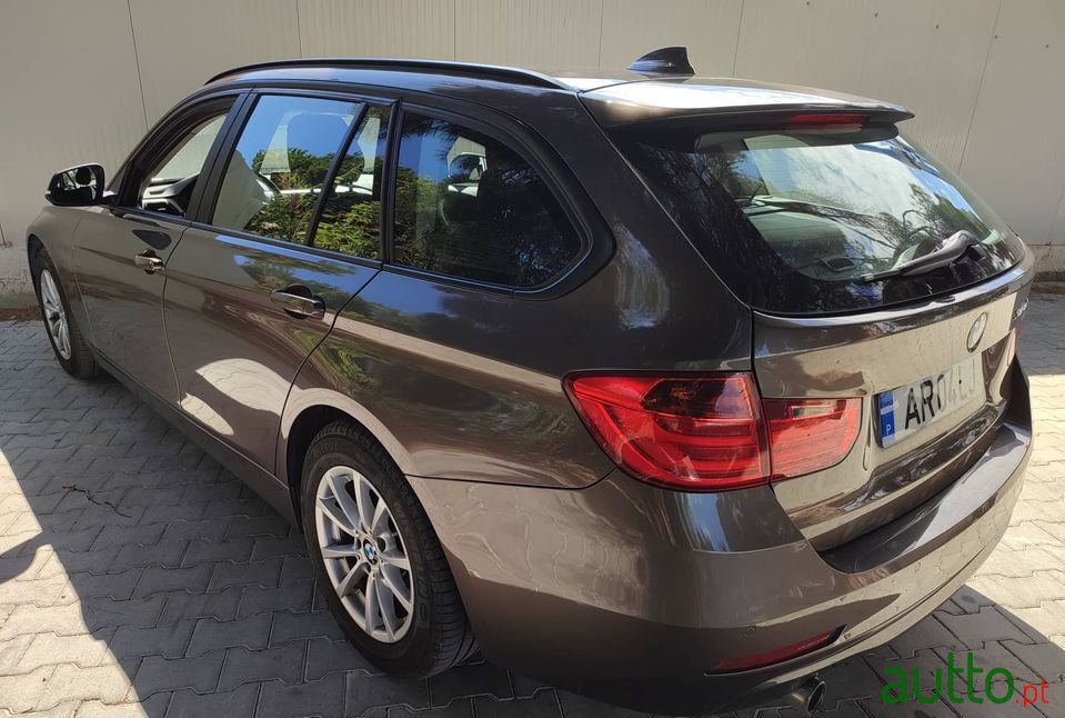 2014' BMW 318 photo #4