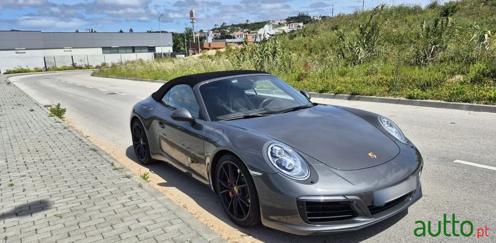 2016' Porsche 911 photo #5