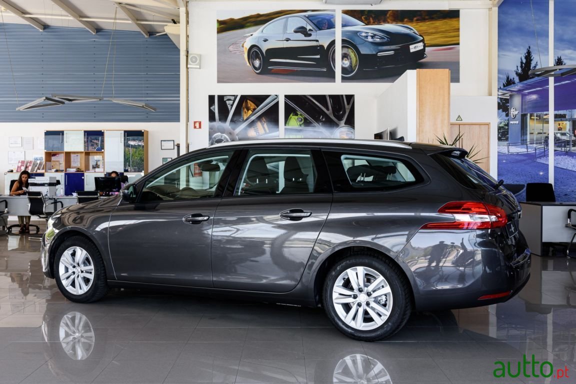 2019' Peugeot 308 Sw photo #3