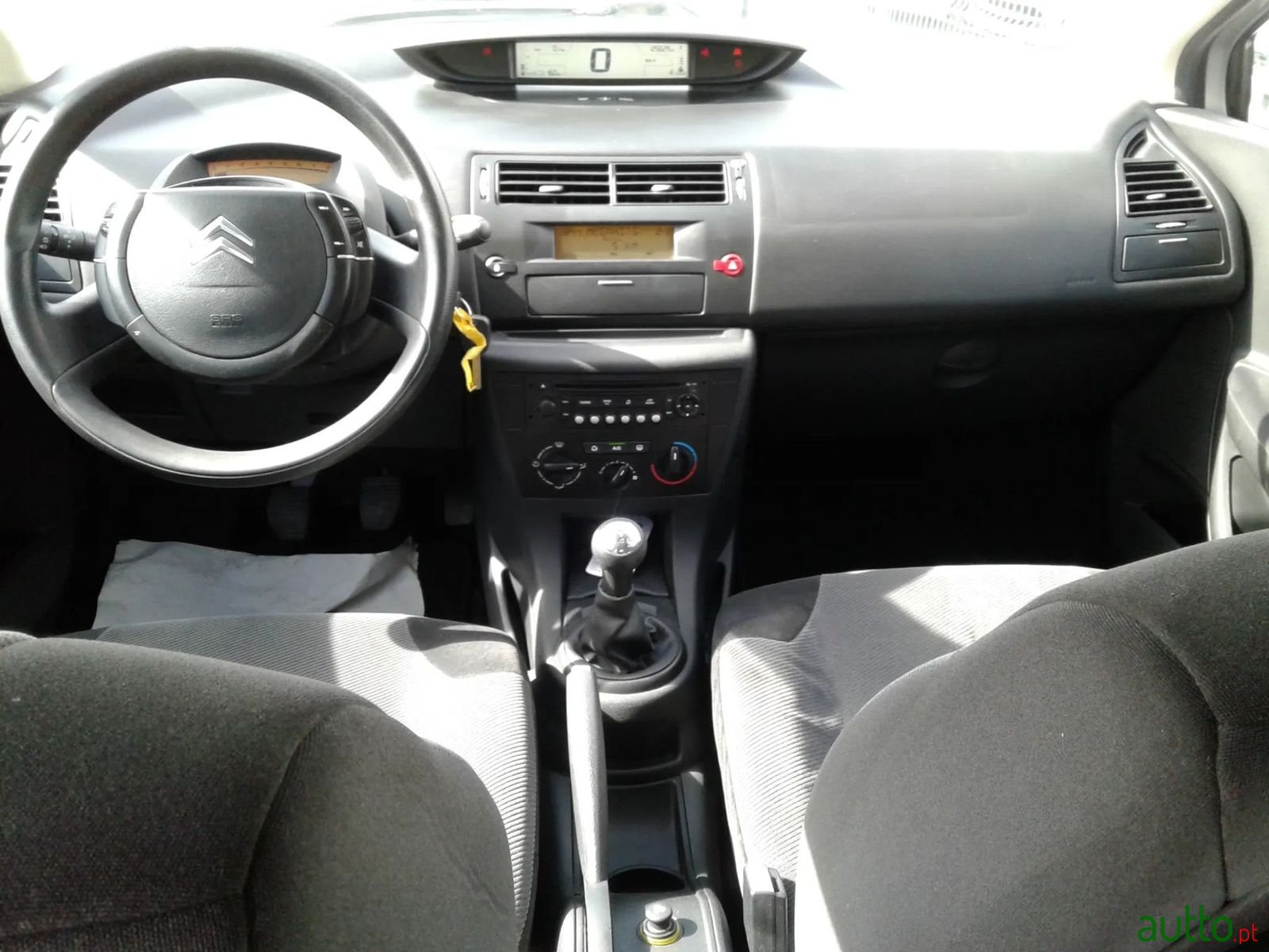 2004' Citroen C4 photo #5