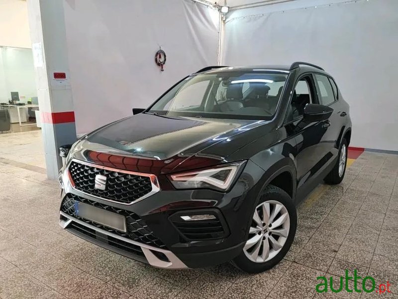 2022' SEAT Ateca 1.0 Tsi Style photo #1