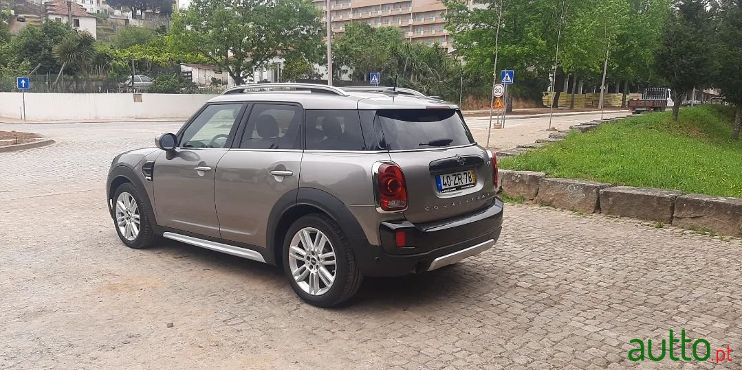 2019' MINI Countryman photo #4