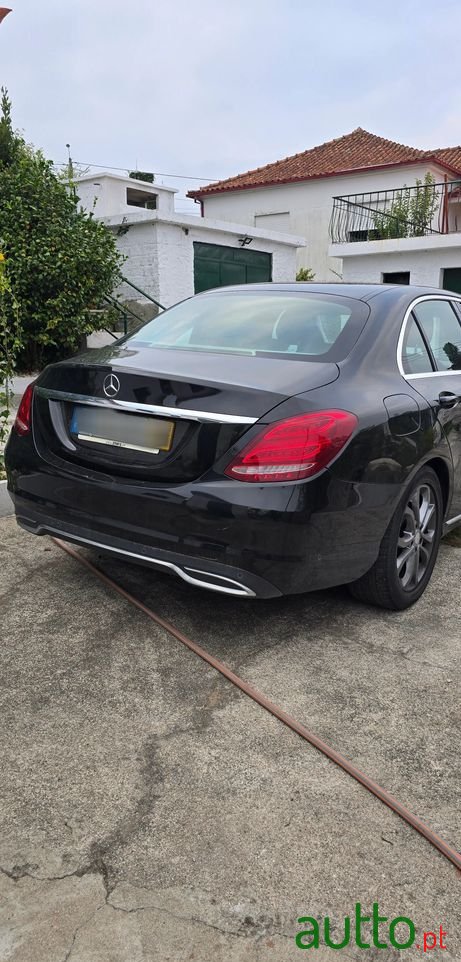 2015' Mercedes-Benz Classe C photo #3