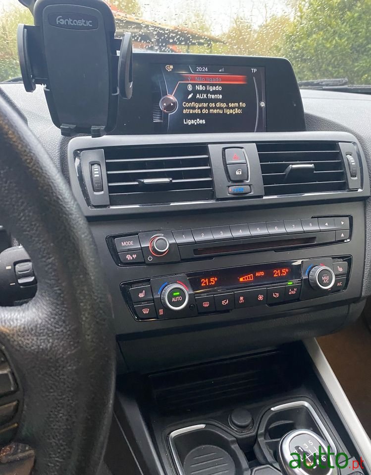 2015' BMW Série 1 D photo #6