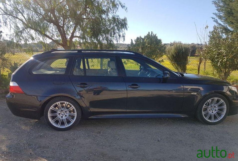 2006' BMW 535 Da Touring photo #2
