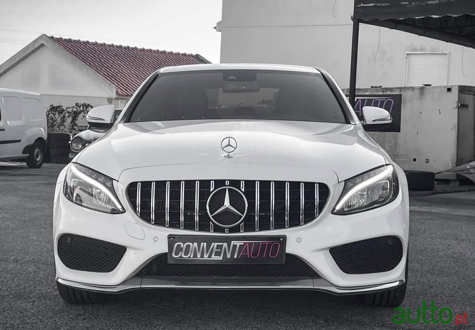 2018' Mercedes-Benz C-220 photo #2