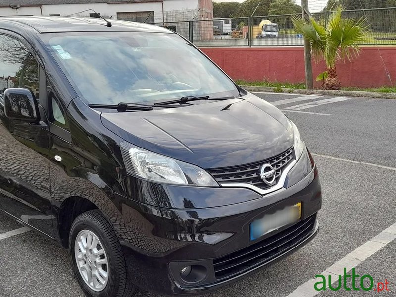 2015' Nissan NV200 photo #1