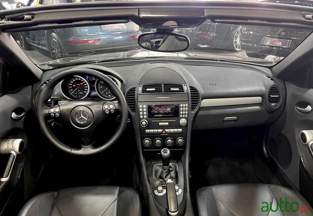 2005' Mercedes-Benz Classe Slk K photo #5