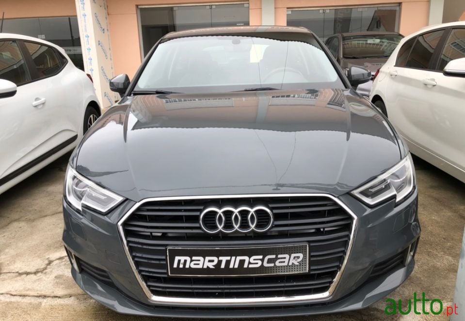 2016' Audi A3 photo #2