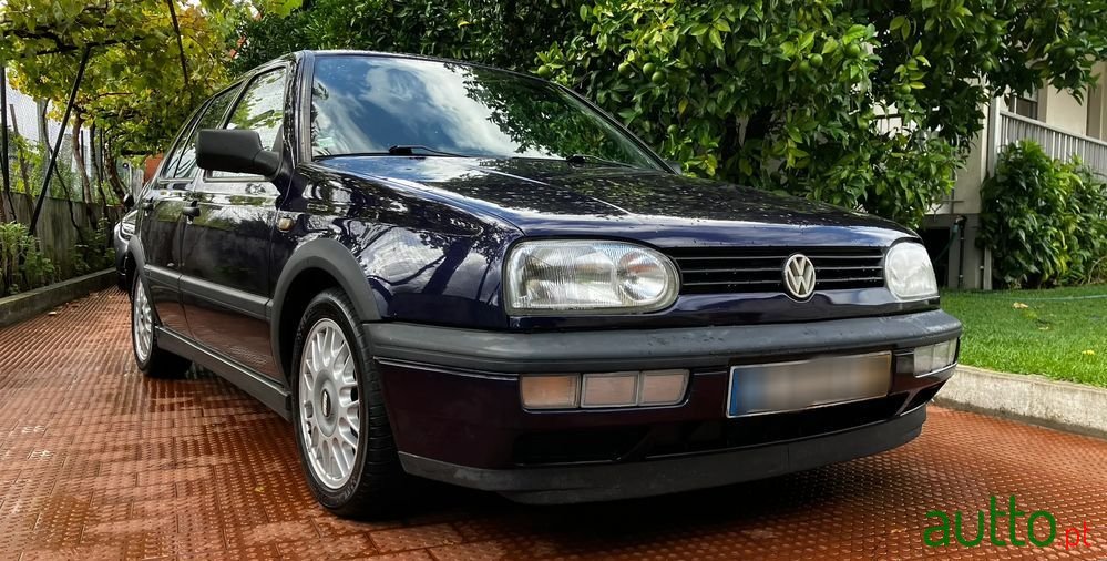 1997' Volkswagen Golf photo #1
