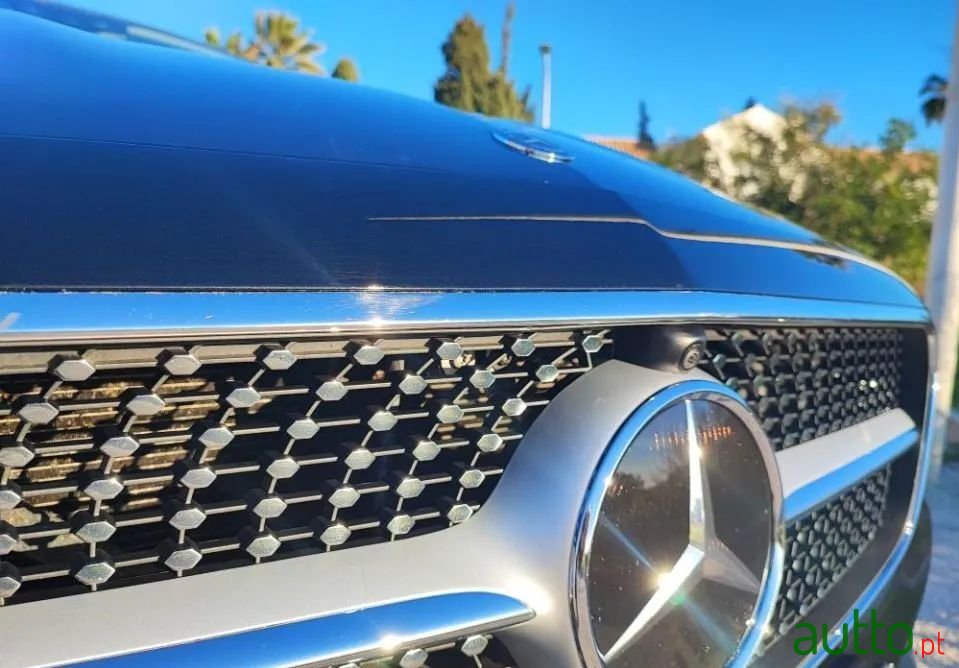 2017' Mercedes-Benz E 220 D Amg Line photo #6