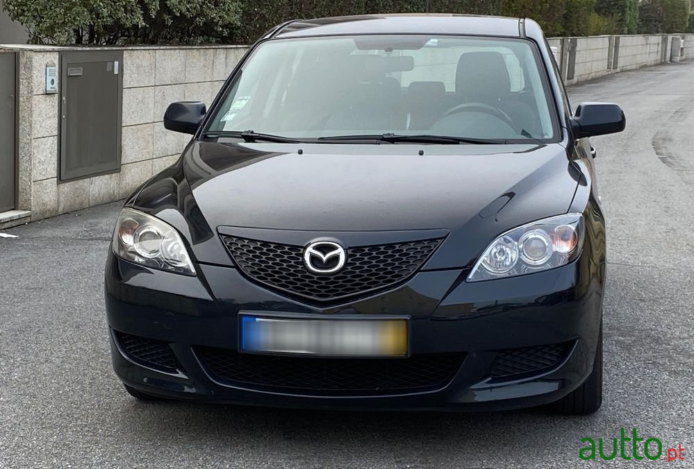 2005' Mazda 3 photo #2