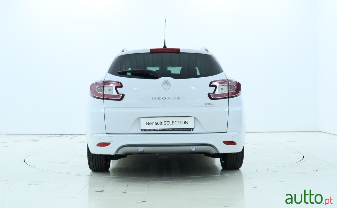 2016' Renault Megane Sport Tourer photo #6