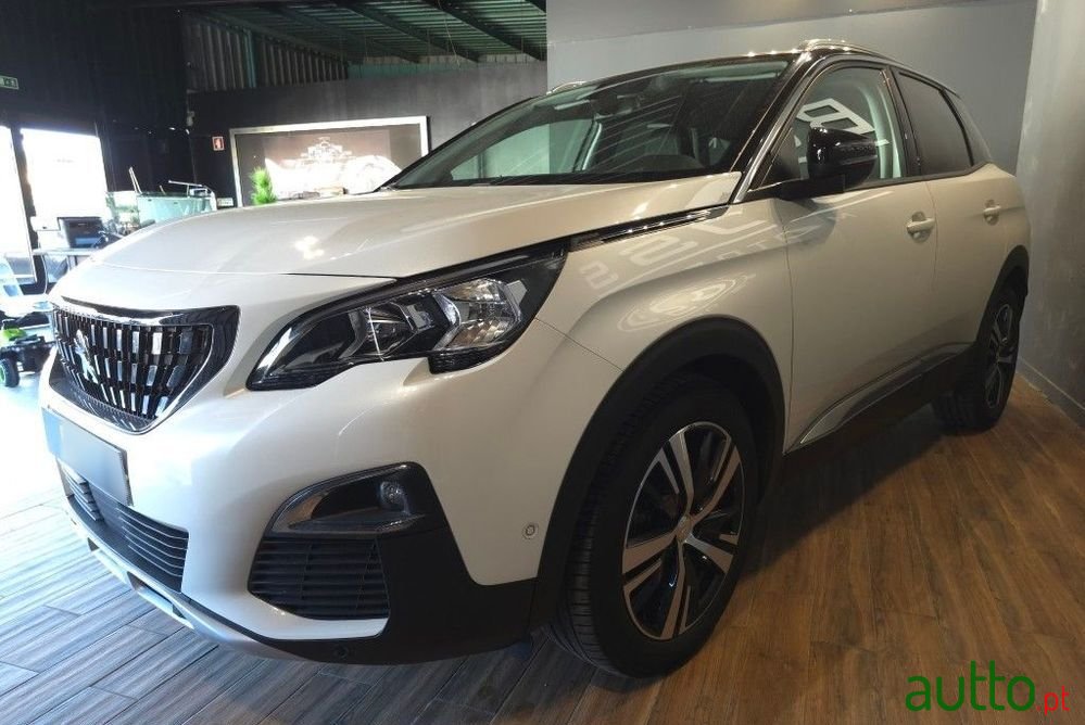 2019' Peugeot 3008 photo #6