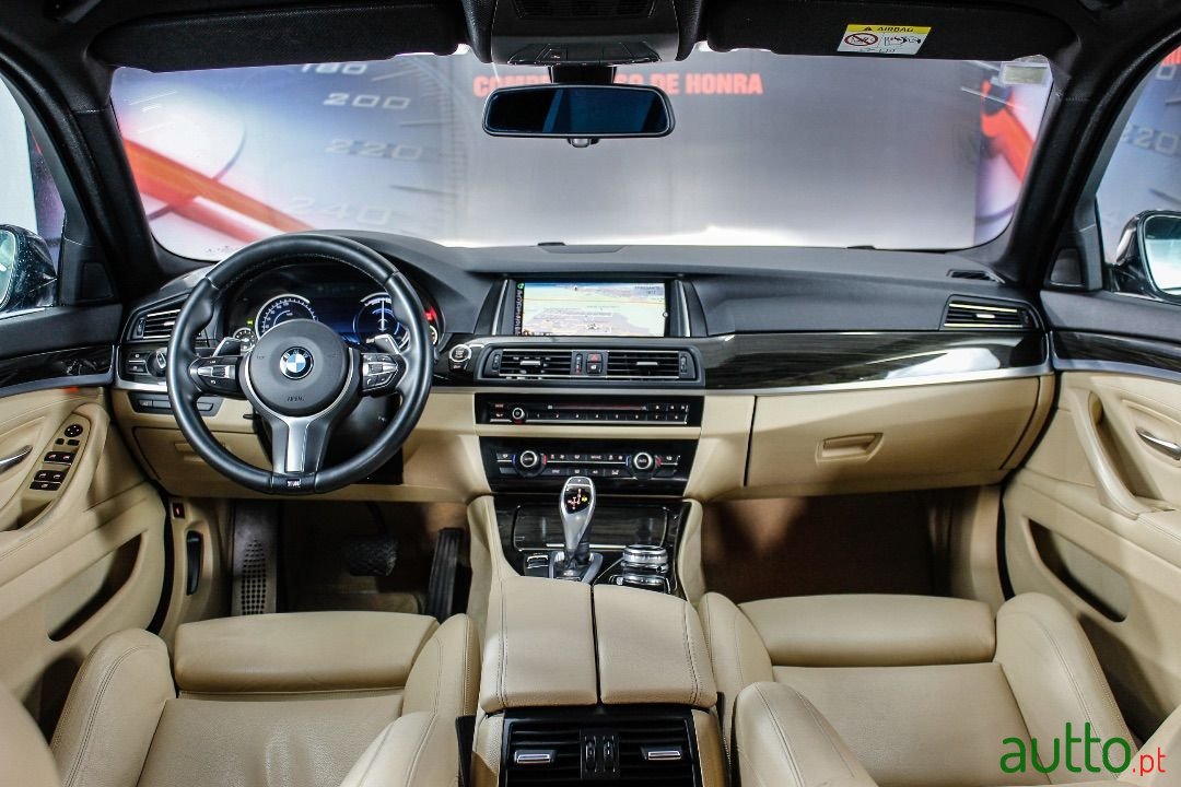 2014' BMW 525 photo #3