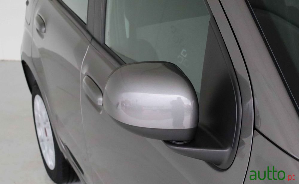 2020' Fiat Panda 1.2 Lounge photo #4