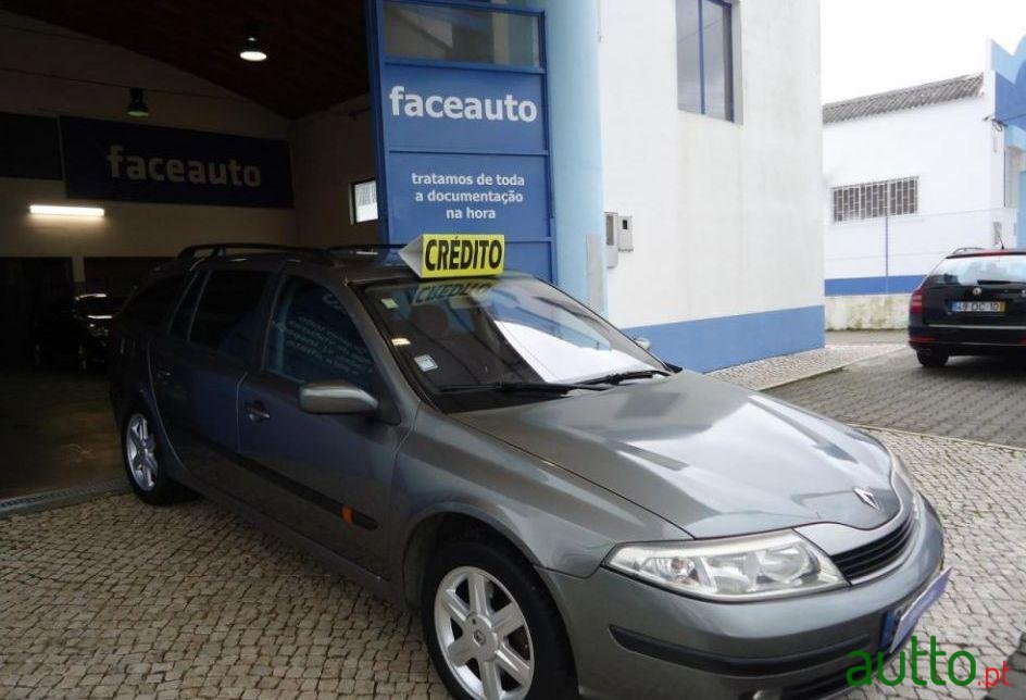 2002' Renault Laguna Break photo #1