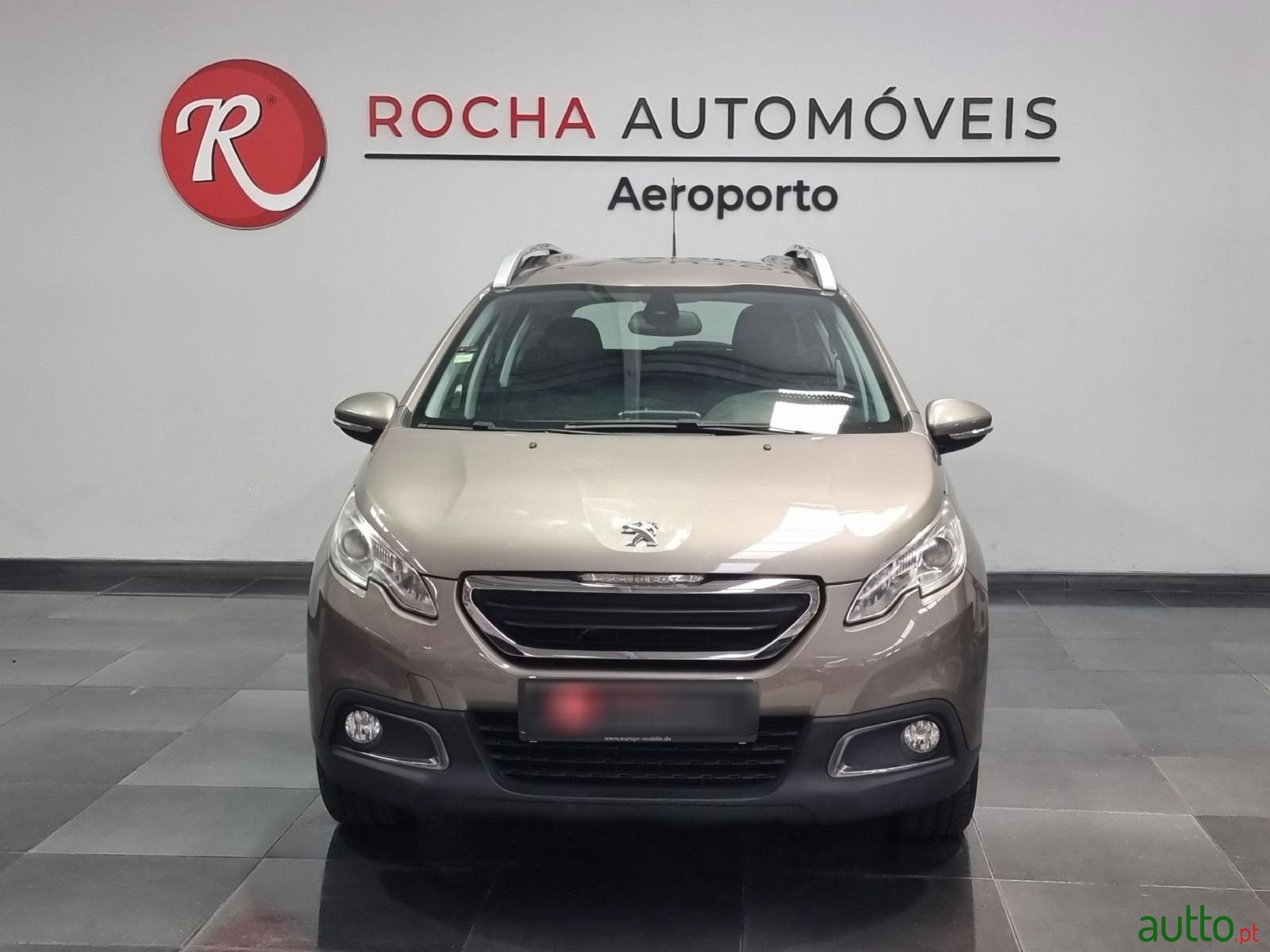 2014' Peugeot 2008 photo #2