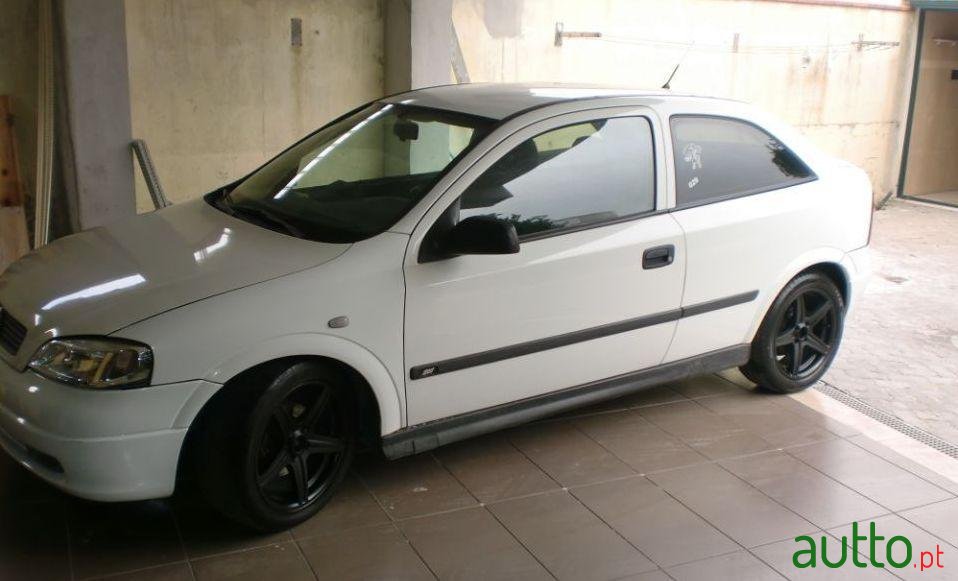 2002' Opel Astra photo #1