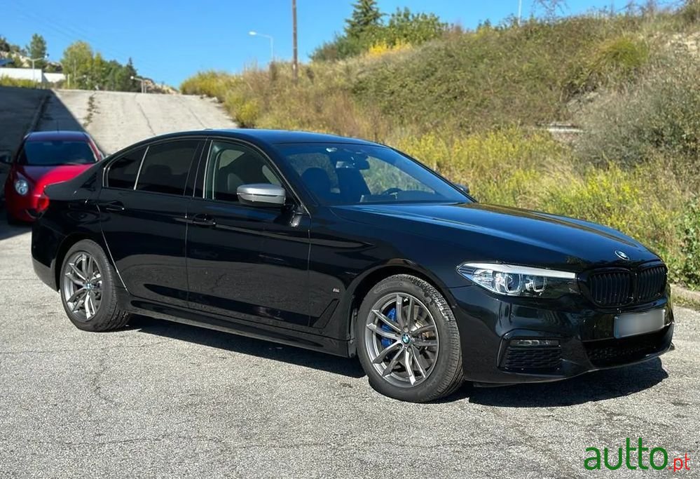 2019' BMW 530 photo #1