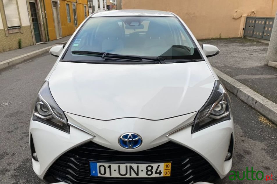 2018' Toyota Yaris photo #1