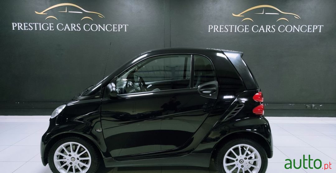 2010' Smart Fortwo photo #3