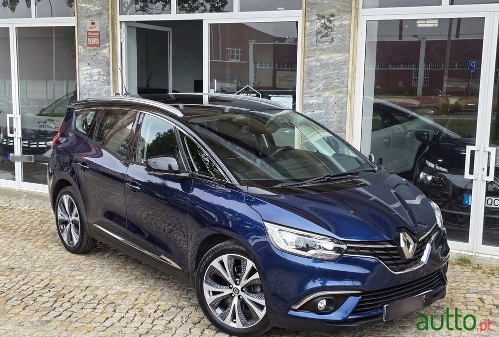 2018' Renault Grand Scenic photo #3