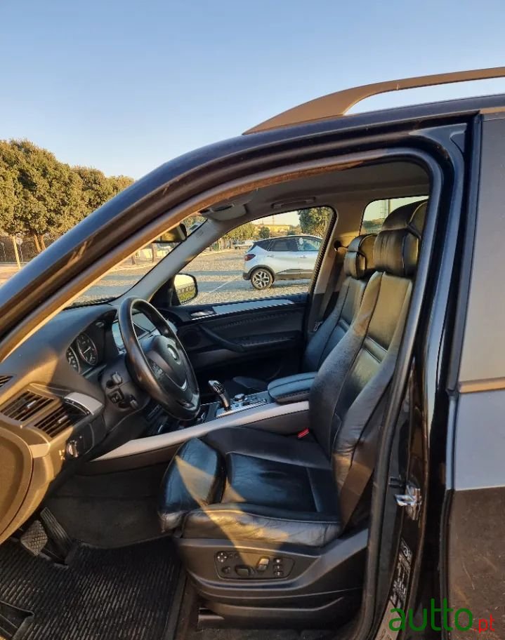 2007' BMW X5 30 D Xdrive photo #5