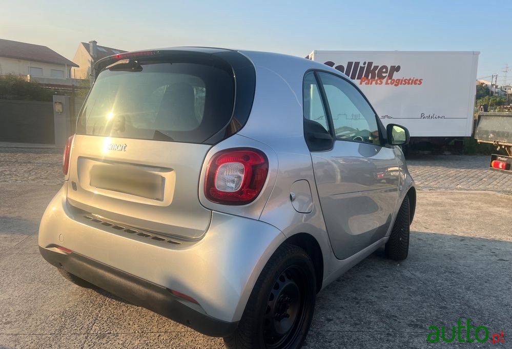 2019' Smart #3 photo #3