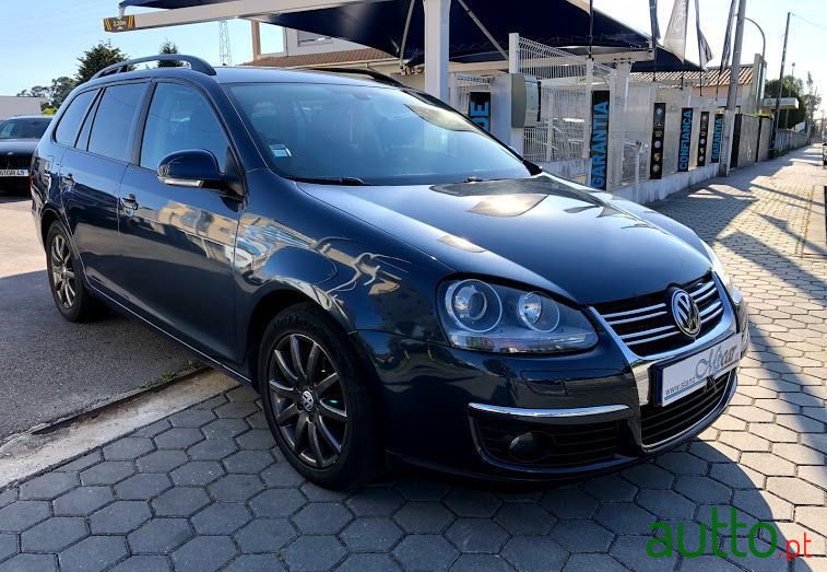 2007' Volkswagen Golf Variant photo #3