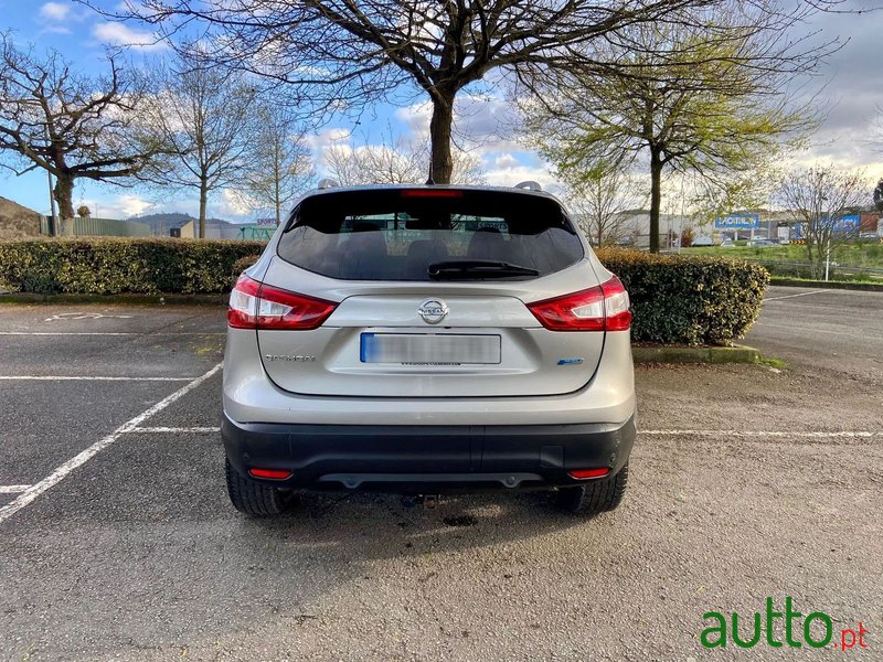 2015' Nissan Qashqai photo #6