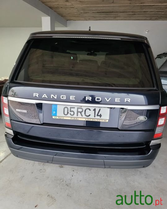 2016' Land Rover Range Rover photo #3