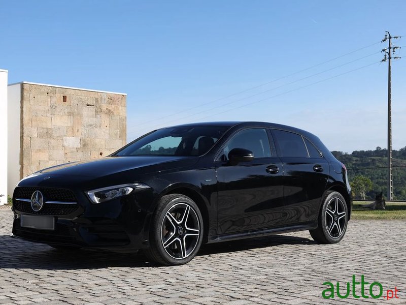 2020' Mercedes-Benz A 250 E Amg Line photo #3