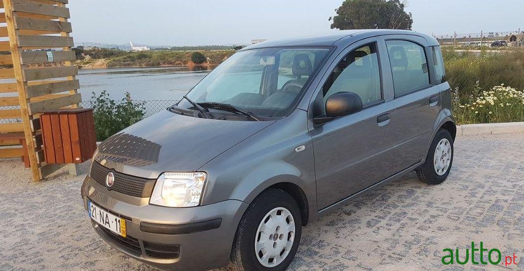 2012' Fiat Panda photo #1