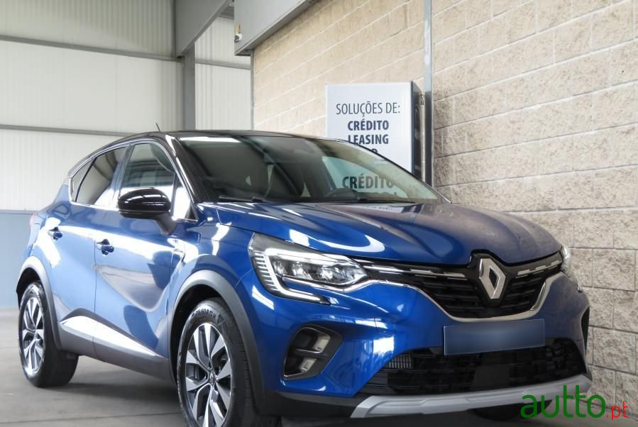 2021' Renault Captur 1.0 Tce Exclusive photo #6