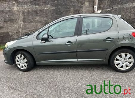 2006' Peugeot 207 photo #4