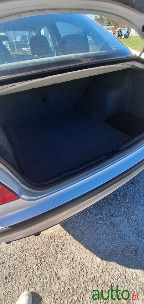 1998' BMW Série 3 D photo #5