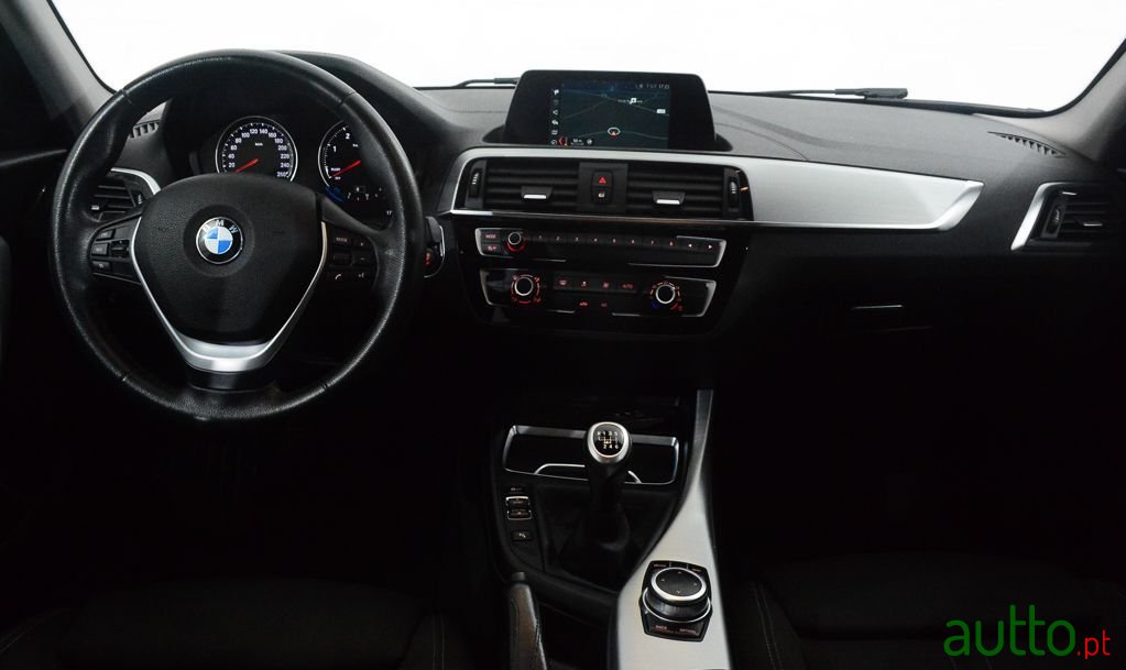 2019' BMW 116 Sport photo #3