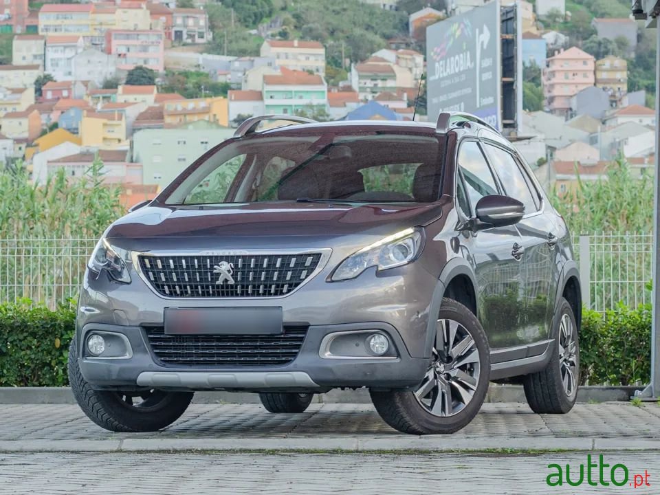 2017' Peugeot 2008 1.2 Puretech Allure photo #1