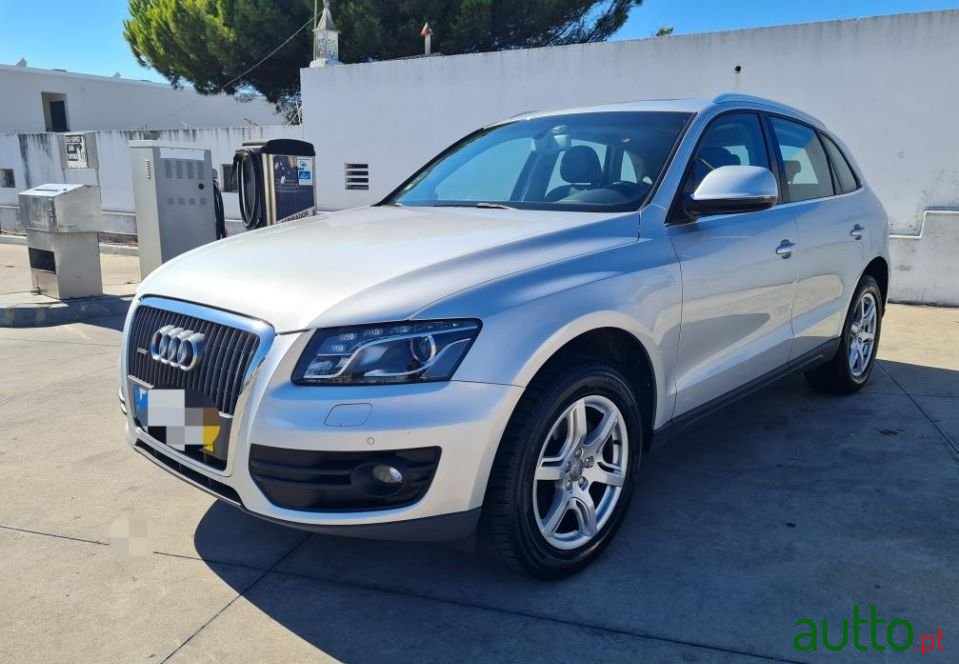 2009' Audi Q5 photo #2