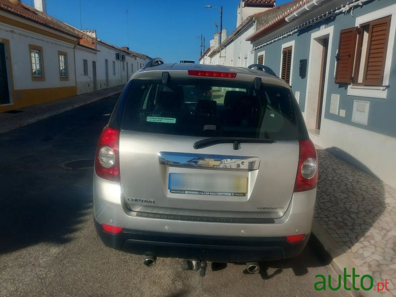 2010' Chevrolet Captiva photo #3
