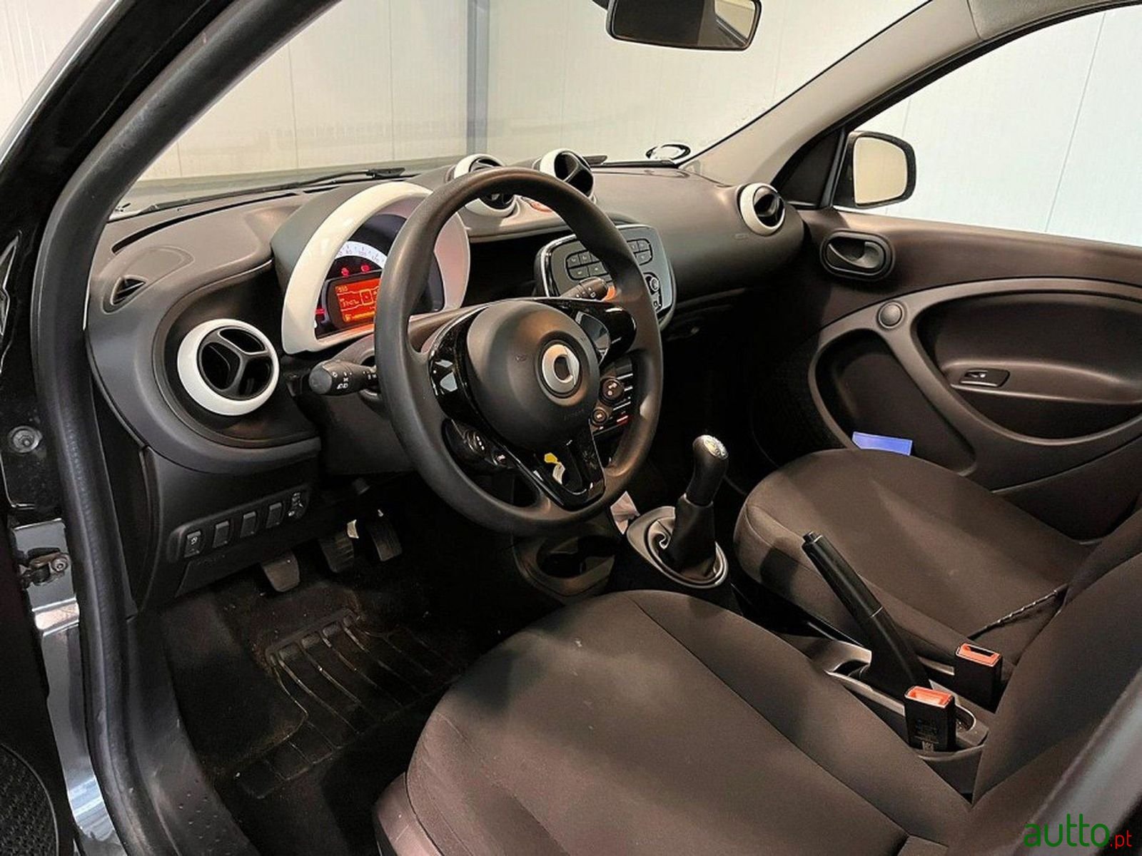 2016' Smart Forfour photo #3