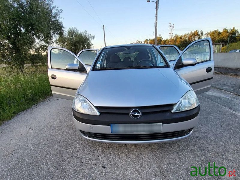 2002' Opel Corsa 1.2 16V Confort photo #3